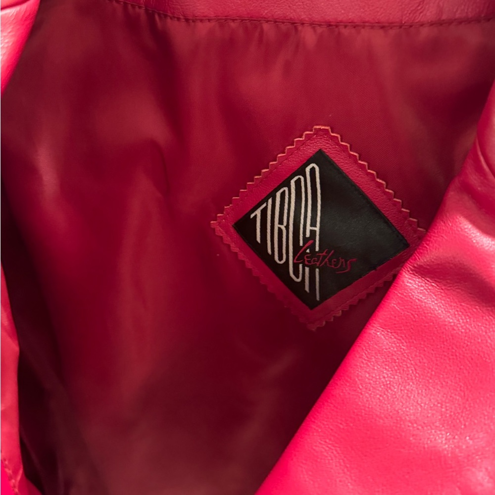 Red leather jacket - Picture 4 of 4